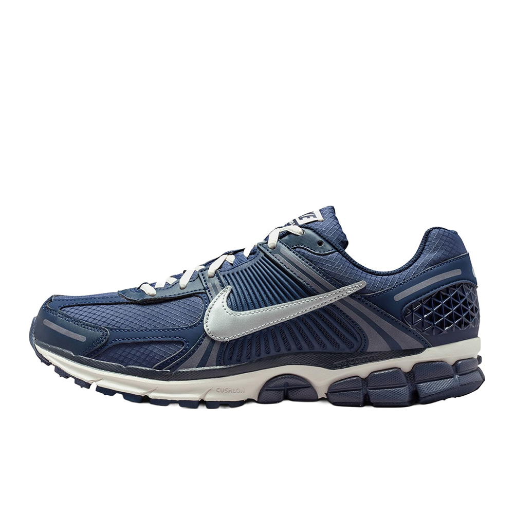 Nike Zoom Vomero 5 SE