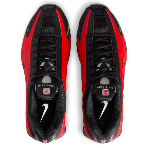 NIKE SHOX R4 UNIVERSITY RED