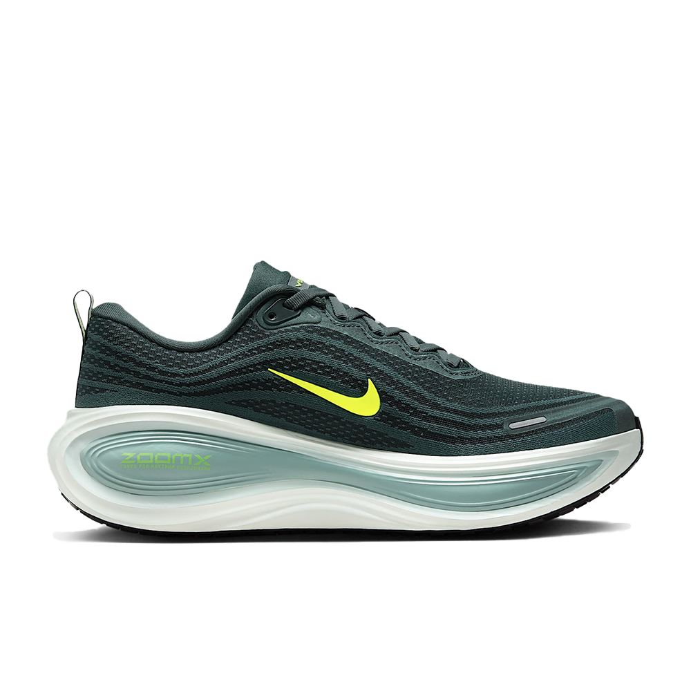 Nike Vomero Plus