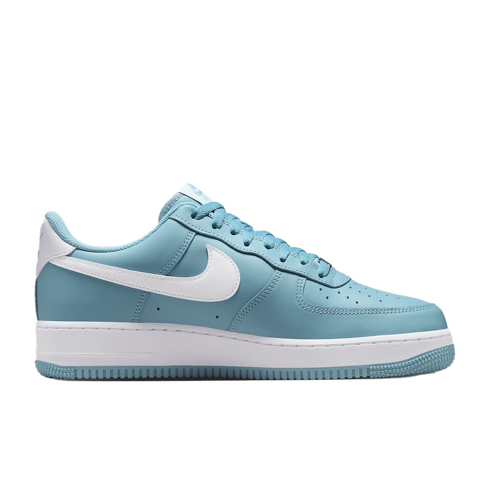 Nike Air Force 1 '07