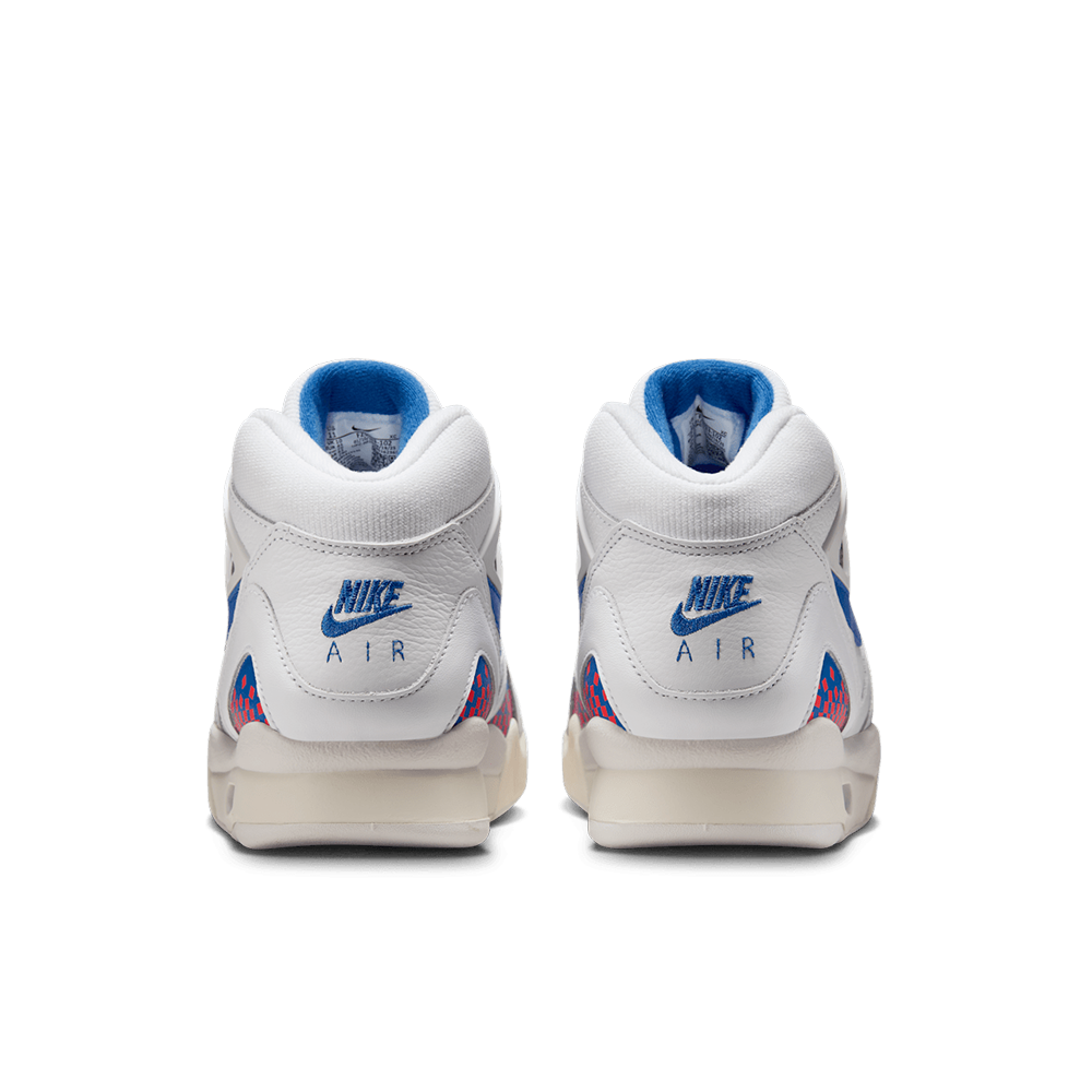 Nike Air Tech Challenge II QS