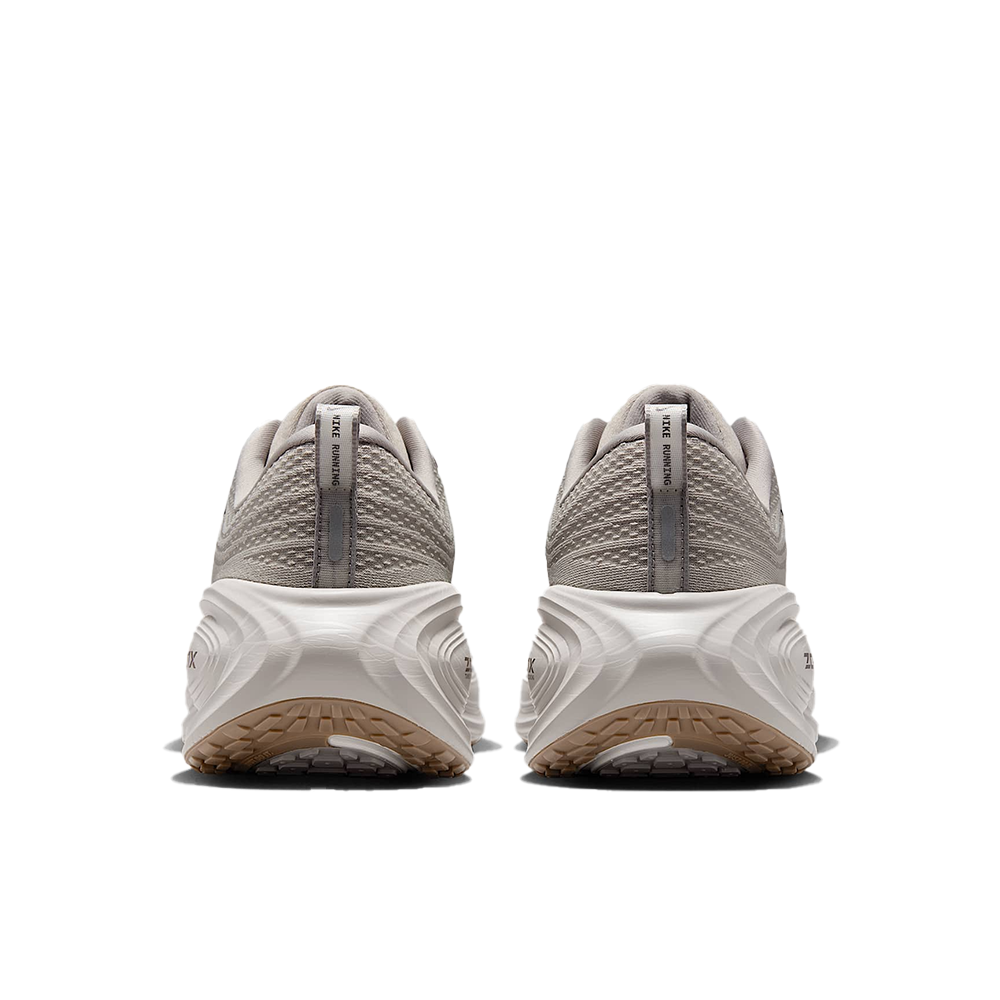 Nike Vomero Plus