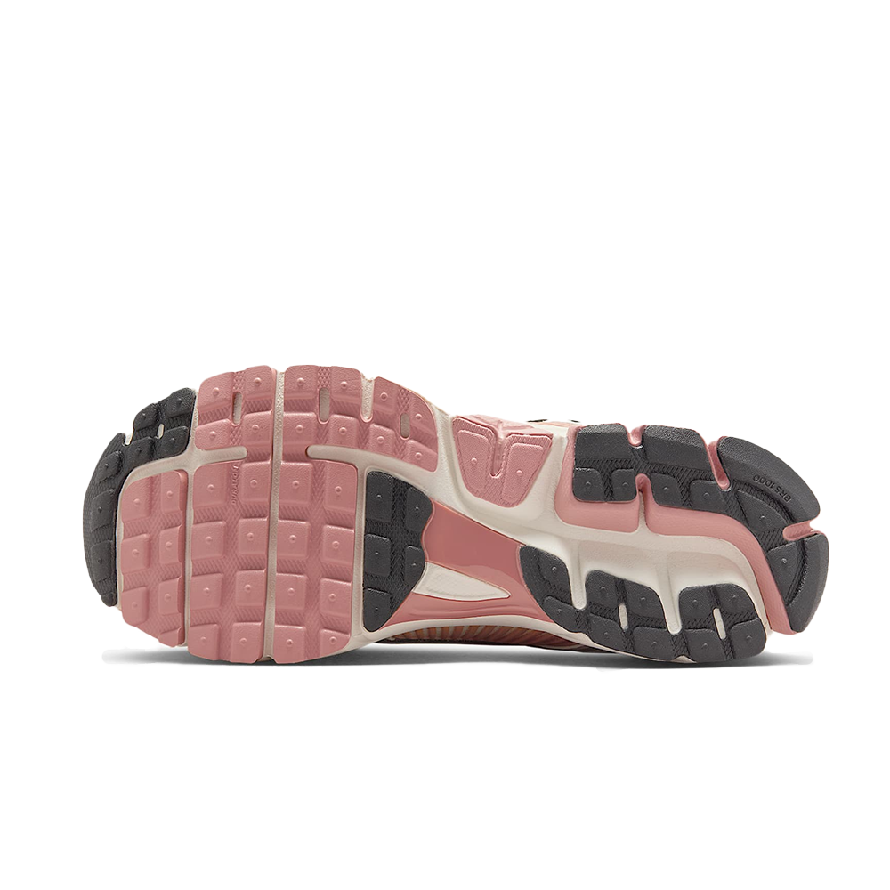 Nike Zoom Vomero 5 (W)