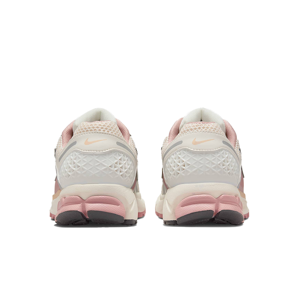 Nike Zoom Vomero 5 (W)