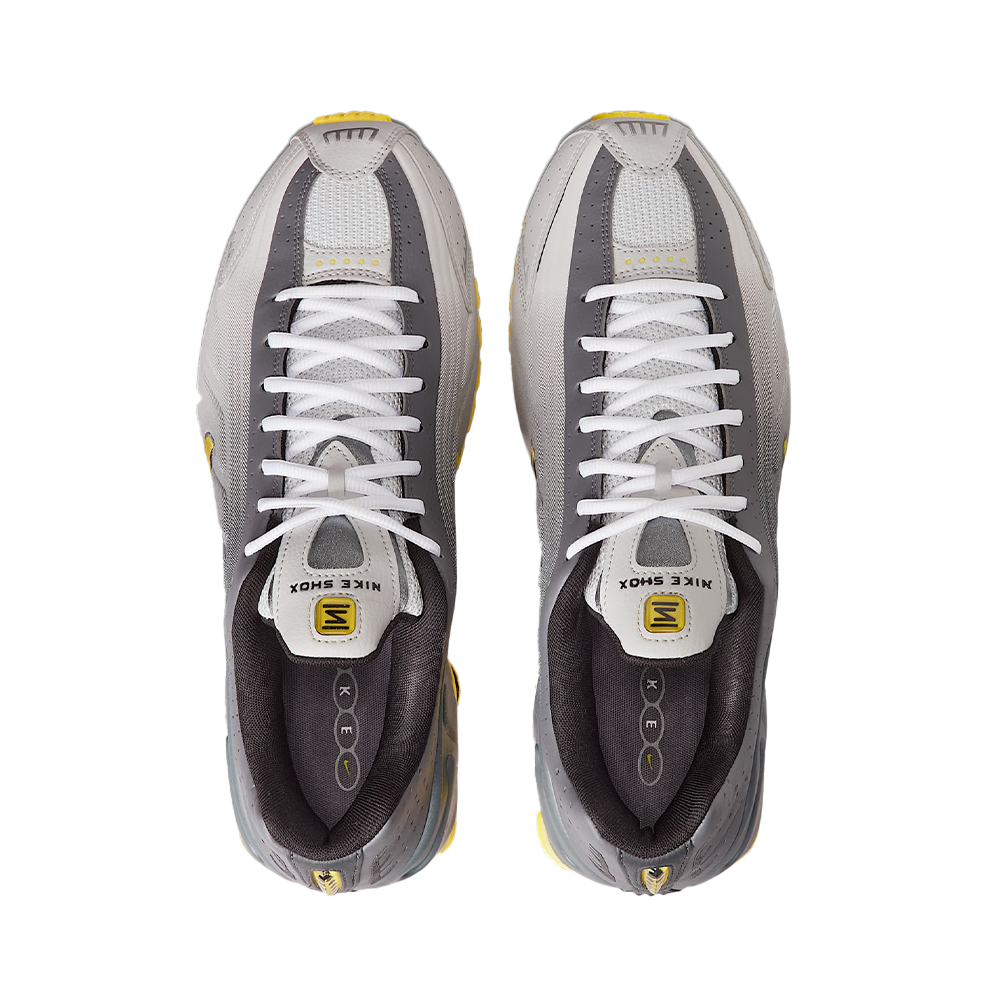 Nike Shox R4 SE
