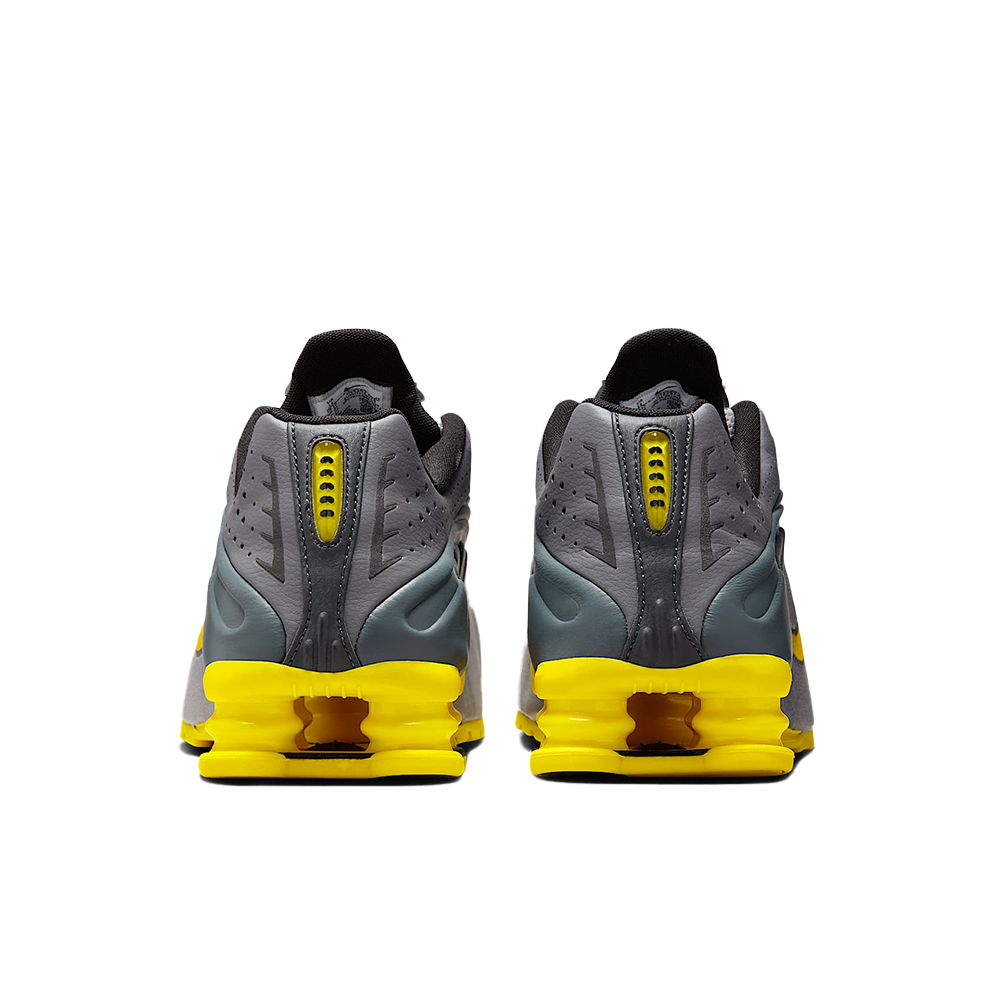 Nike Shox R4 SE