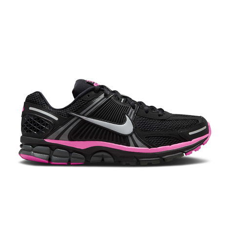 NIKE ZOOM VOMERO 5 BLACK PINK