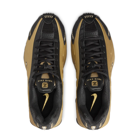 NIKE SHOX R4 BLACK METALLIC GOLD