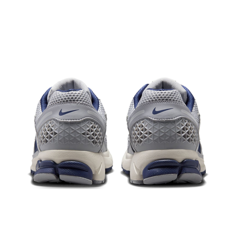 NIKE ZOOM VOMERO 5 VAST GREY