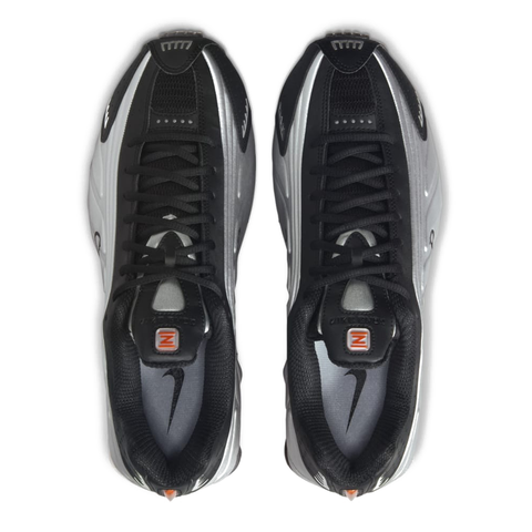 Nike Shox R4